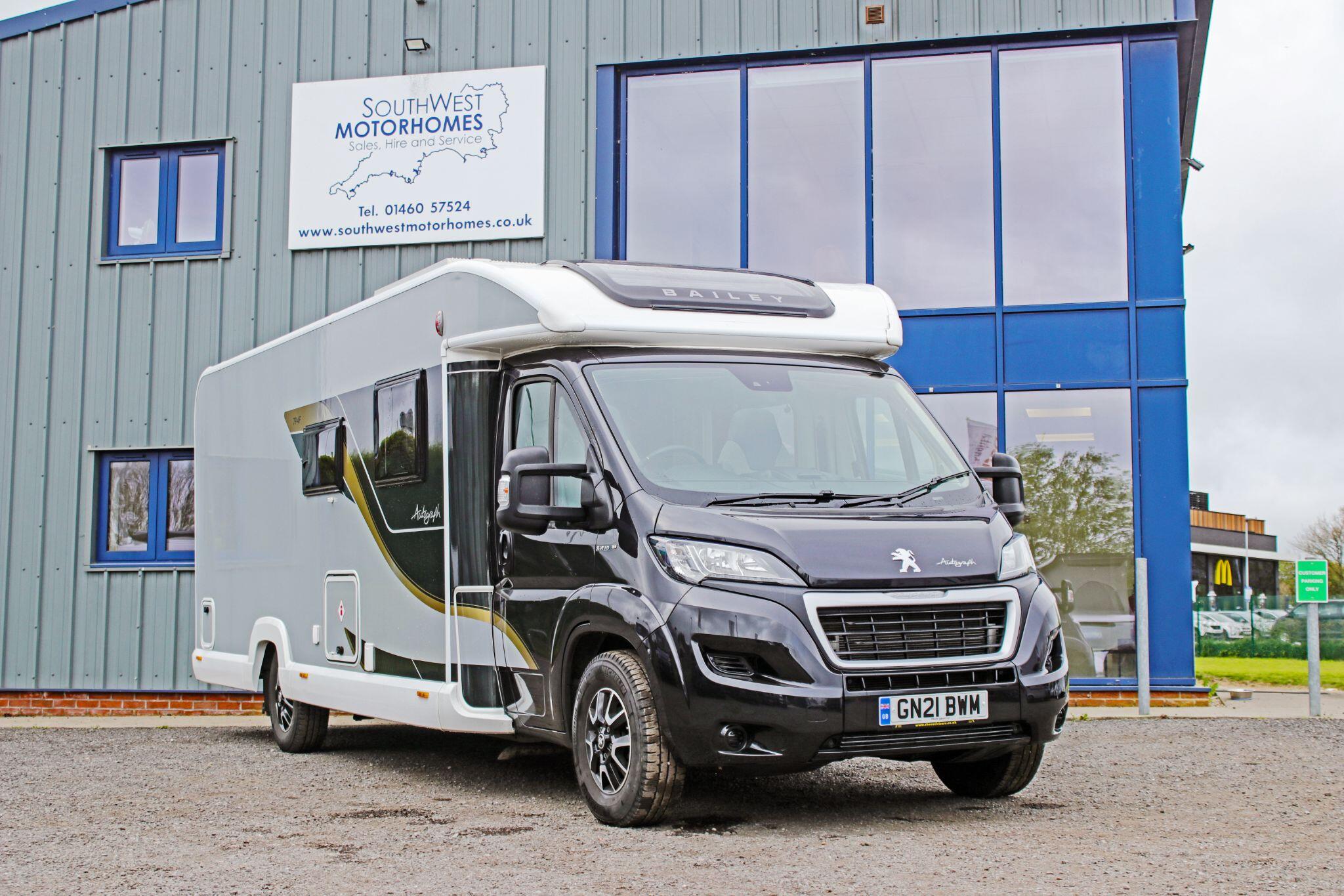 Bailey Autograph 79-4 F